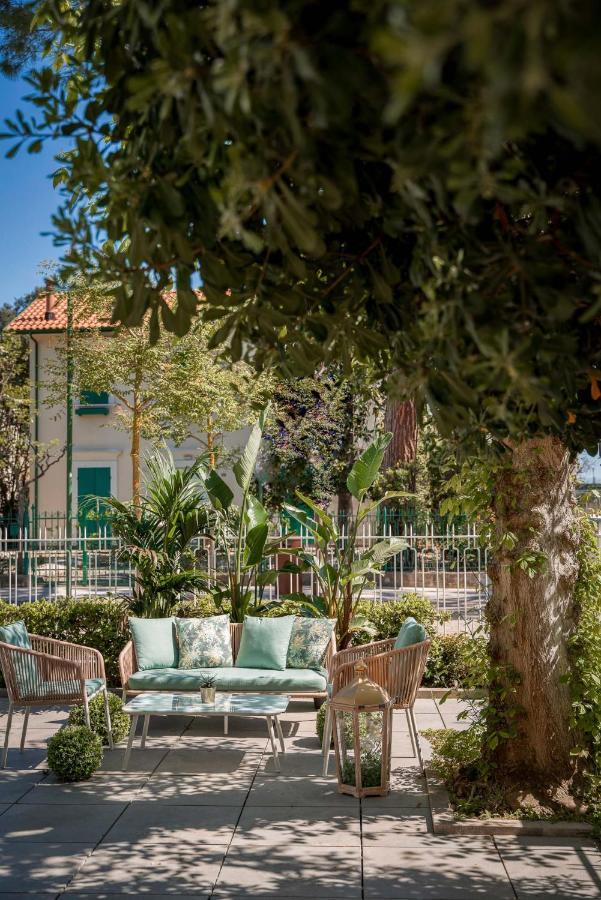 Hotel Embassy Риччоне Екстер'єр фото