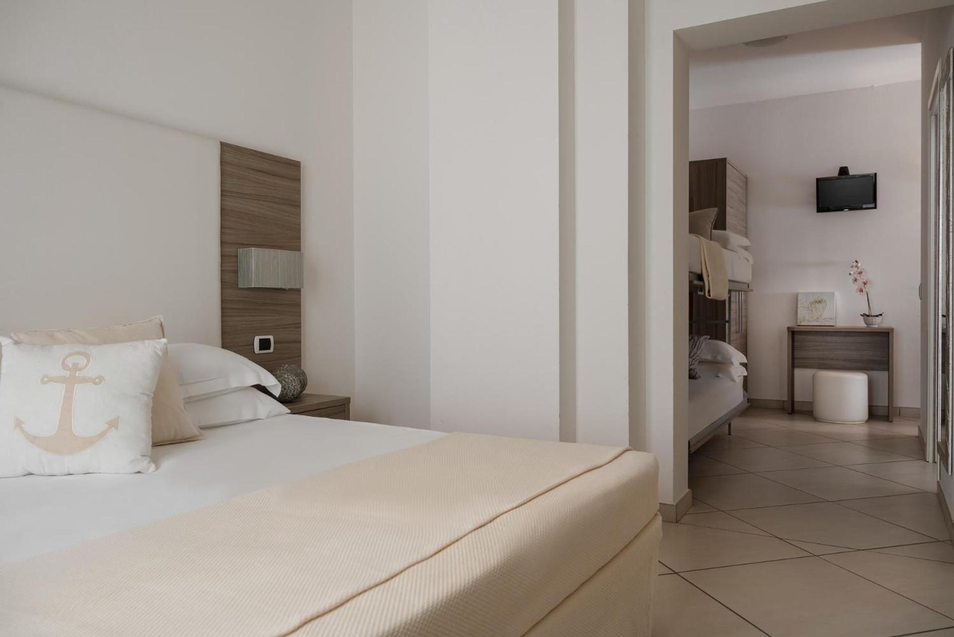 Hotel Embassy Риччоне Екстер'єр фото